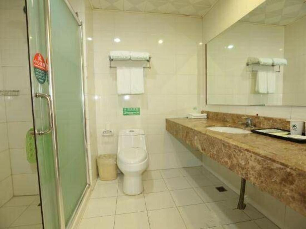 Greentree Inn Tianjin Wuqing Distric Bohai Market Екстер'єр фото