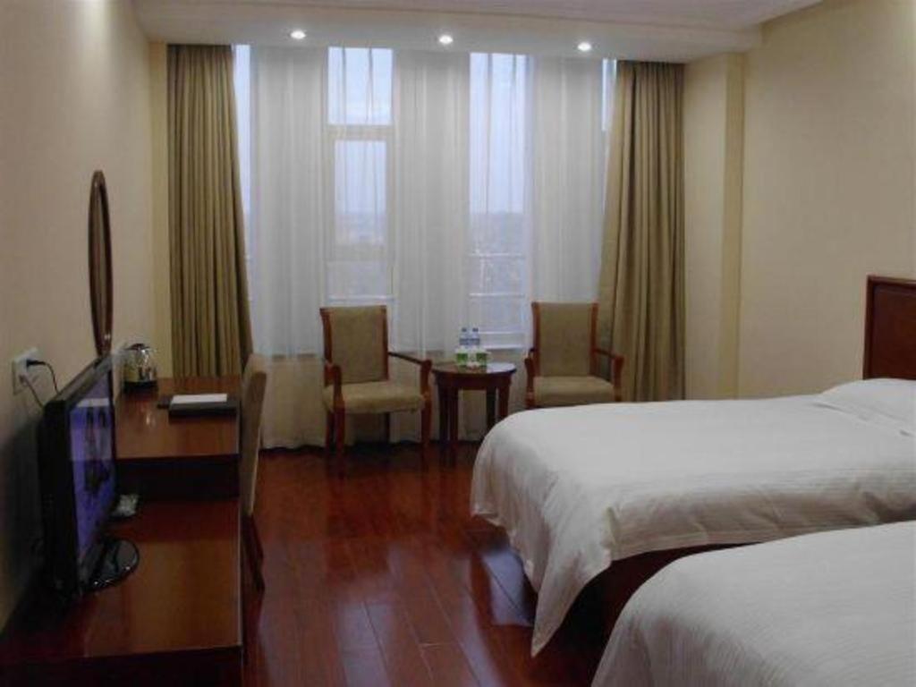 Greentree Inn Tianjin Wuqing Distric Bohai Market Екстер'єр фото
