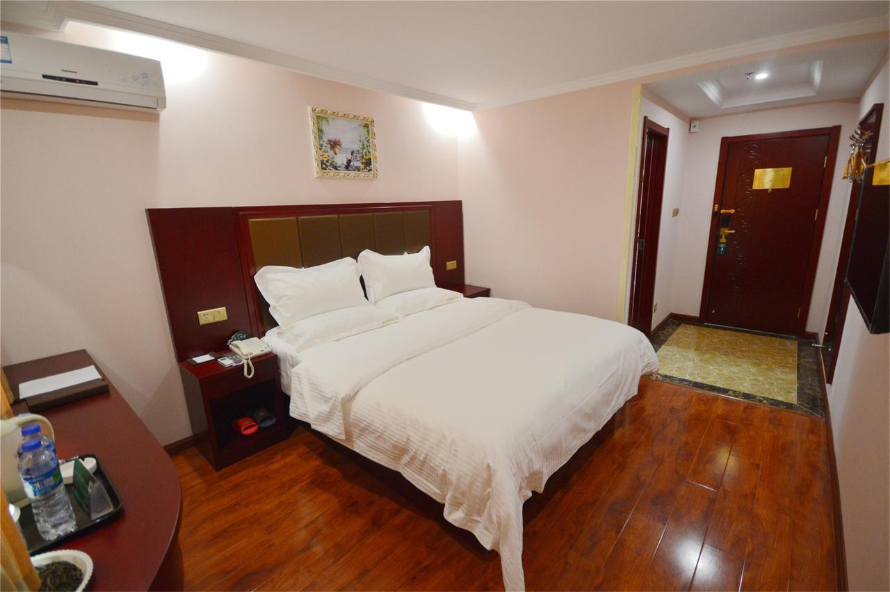 Greentree Inn Tianjin Wuqing Distric Bohai Market Екстер'єр фото